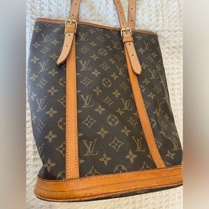 Authentic Louis Vuitton bucket bag GM vintage